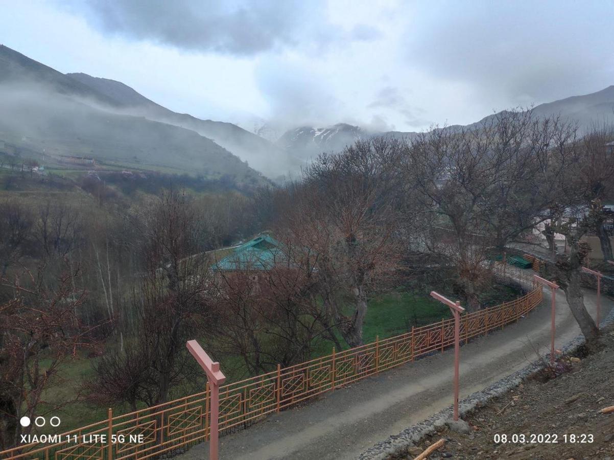 Hayat Guesthouse Nuratau Mountains Yukary-Ukhum المظهر الخارجي الصورة
