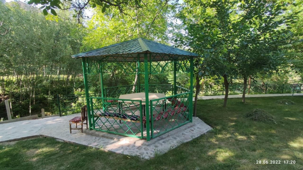 Hayat Guesthouse Nuratau Mountains Yukary-Ukhum المظهر الخارجي الصورة