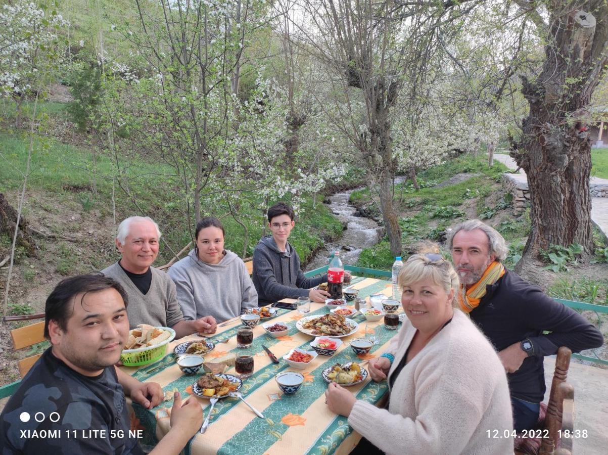 Hayat Guesthouse Nuratau Mountains Yukary-Ukhum المظهر الخارجي الصورة
