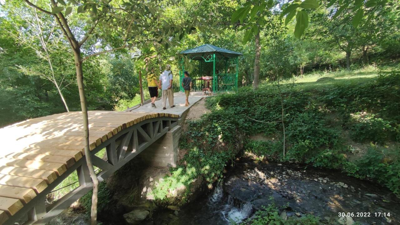 Hayat Guesthouse Nuratau Mountains Yukary-Ukhum المظهر الخارجي الصورة