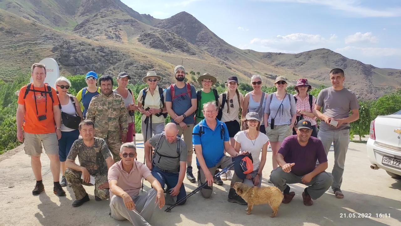 Hayat Guesthouse Nuratau Mountains Yukary-Ukhum المظهر الخارجي الصورة