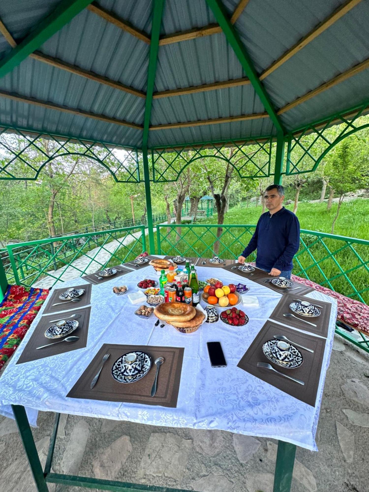 Hayat Guesthouse Nuratau Mountains Yukary-Ukhum المظهر الخارجي الصورة