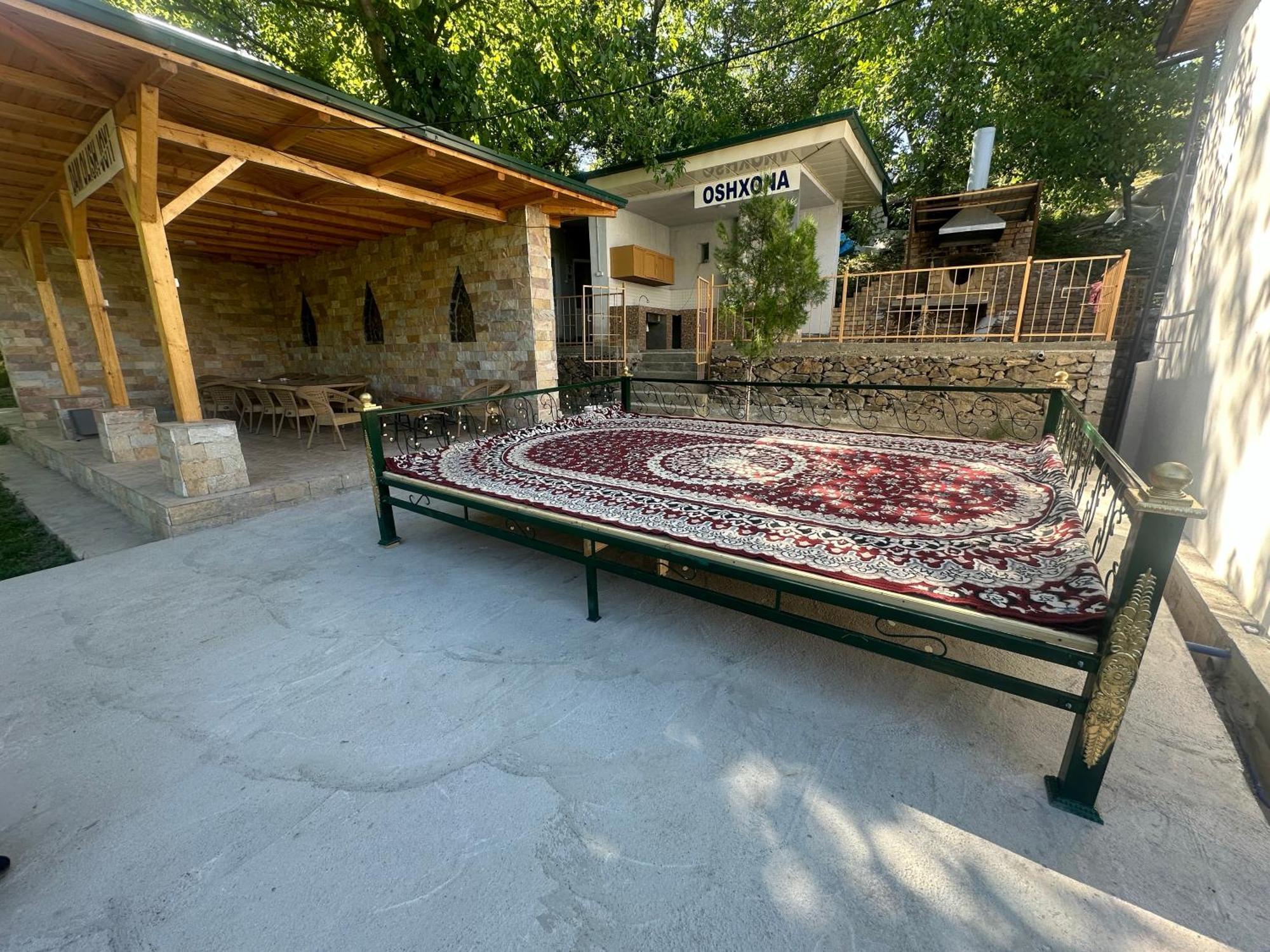Hayat Guesthouse Nuratau Mountains Yukary-Ukhum المظهر الخارجي الصورة